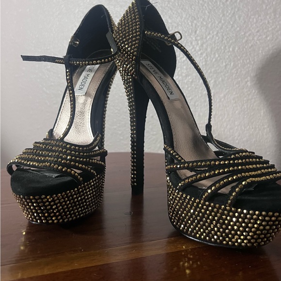 Steve Madden,Size 6 - Picture 3 of 6